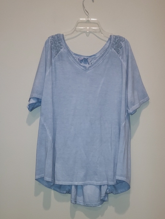 C Est. 1946 Tops - EST. 1946 Blouse